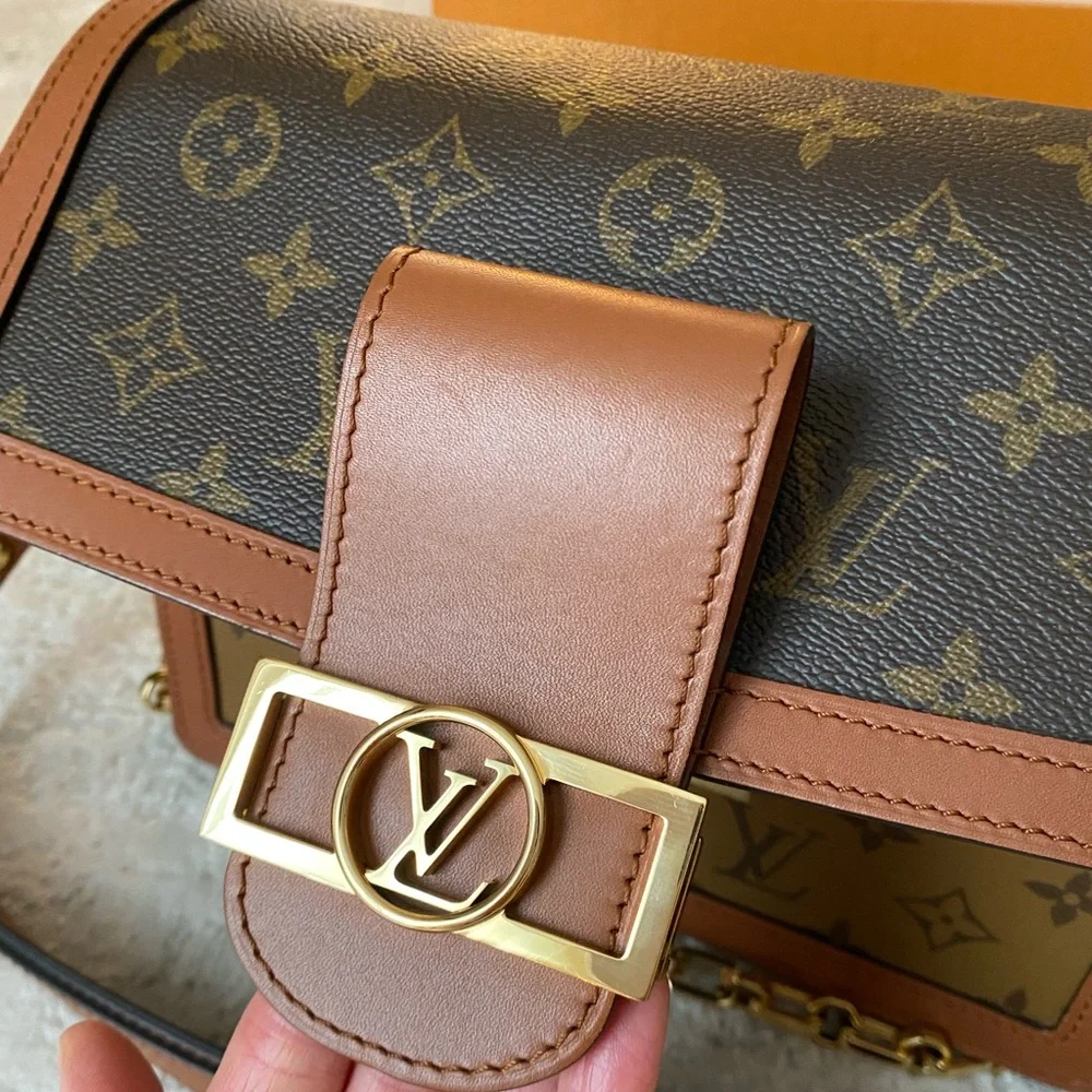 Louis Vuitton Dauphine MM Reverse Monogram - Picture 7 of 16